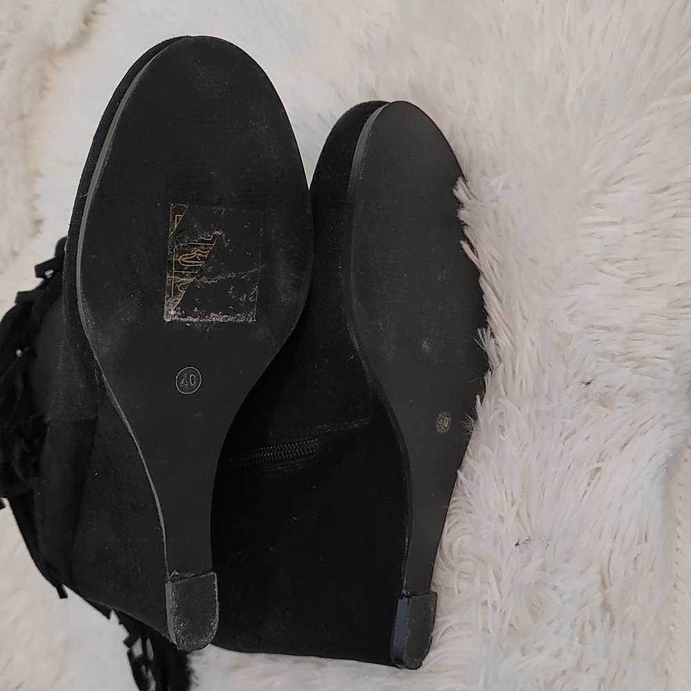 Ideal Booties - image 4